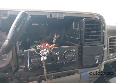 2002 GMC Sierra 1500 Sle z USA, uszkodzony, nr VIN 2GTEK19T121221780